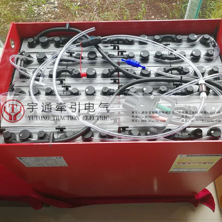2.5吨蓄电池式矿用电机车电源装置